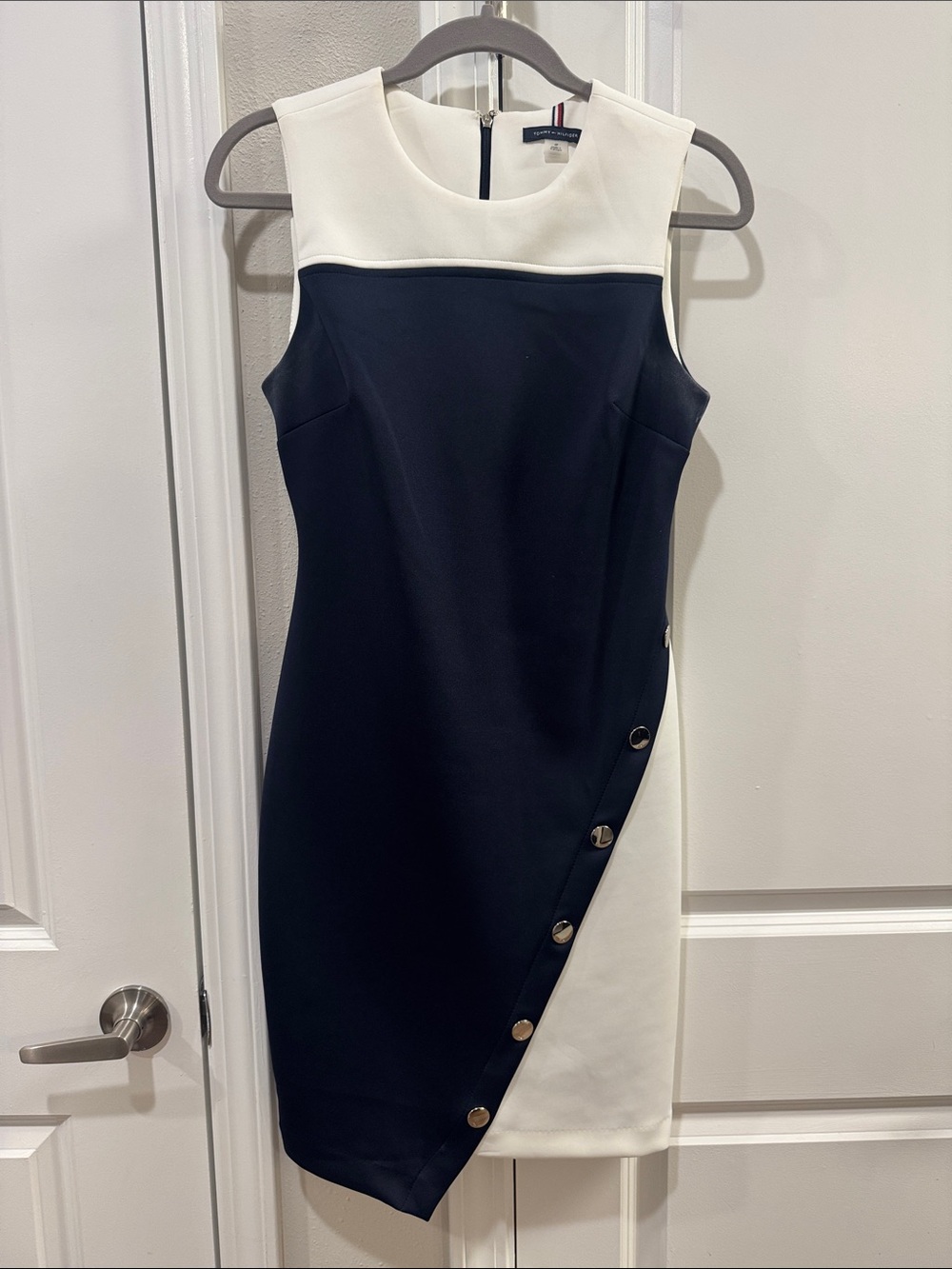Tommy Hilfiger Navy and White Colorblock Sheath Dress